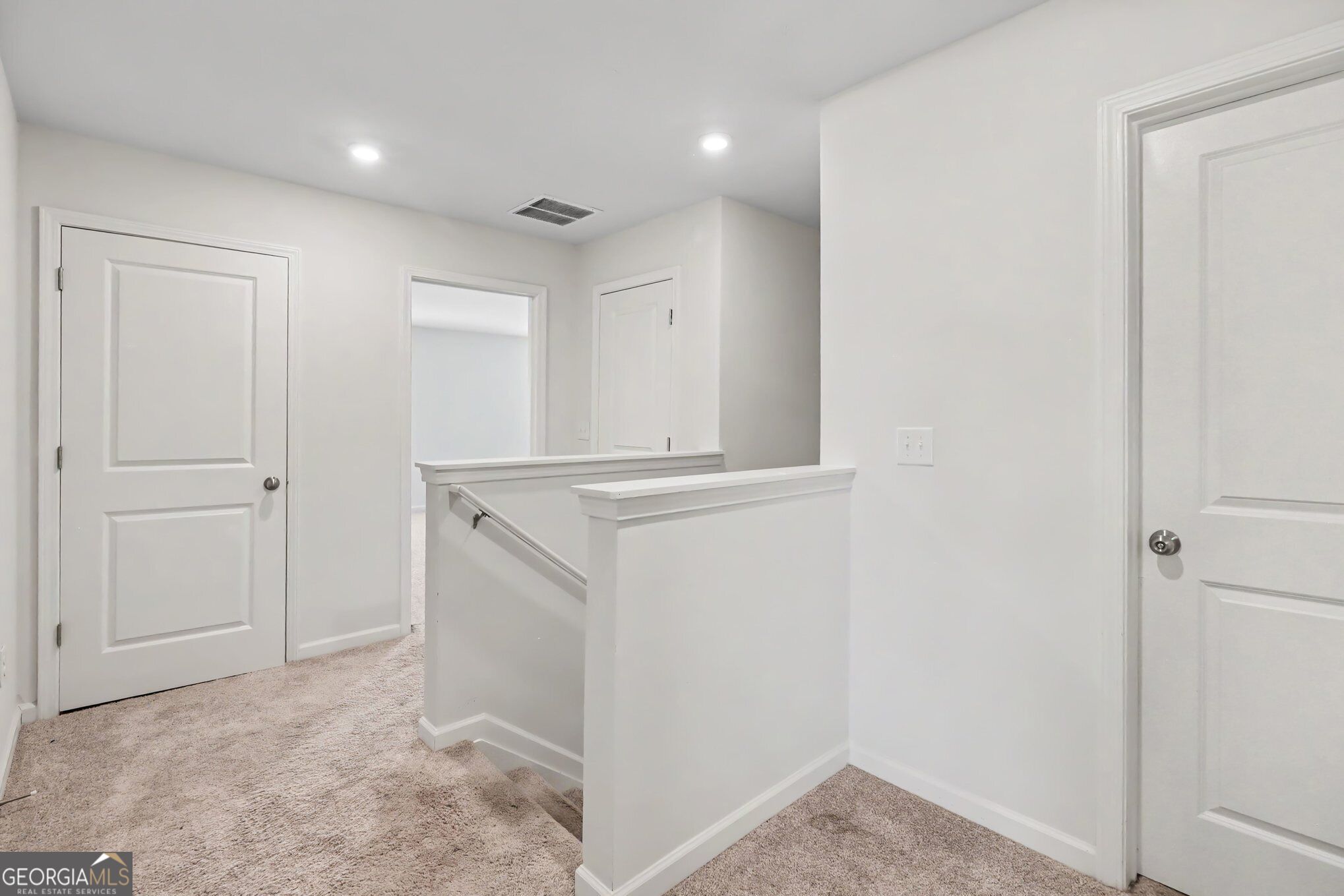626 Tudor Street Property Photo 13