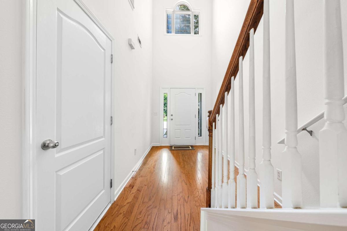 6643 Silk Tree Pointe Property Photo 5