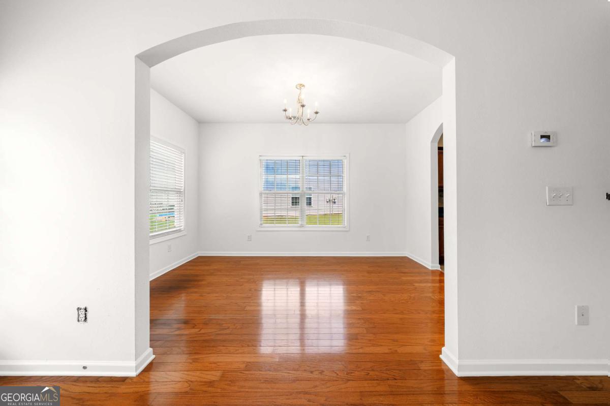 6643 Silk Tree Pointe Property Photo 13