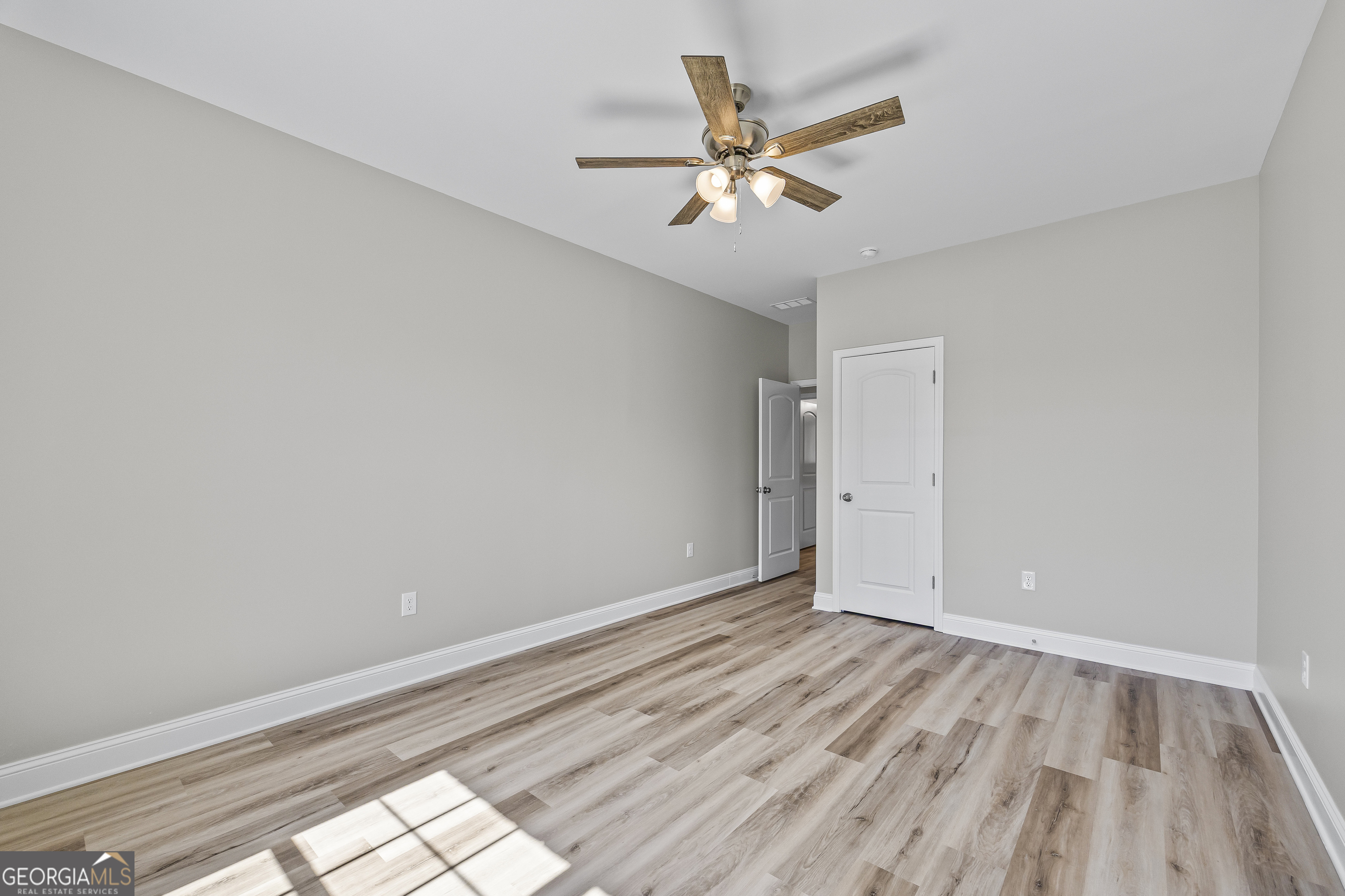 1229 Morgans Run Property Photo 27