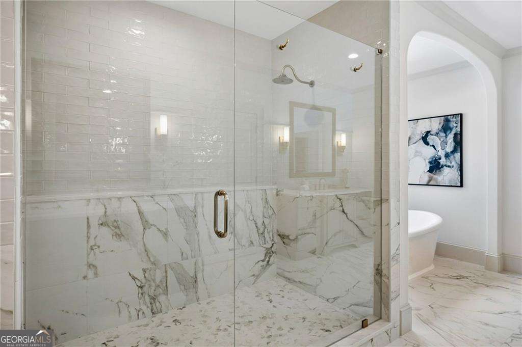 680 Edgewater Trail Property Photo 24