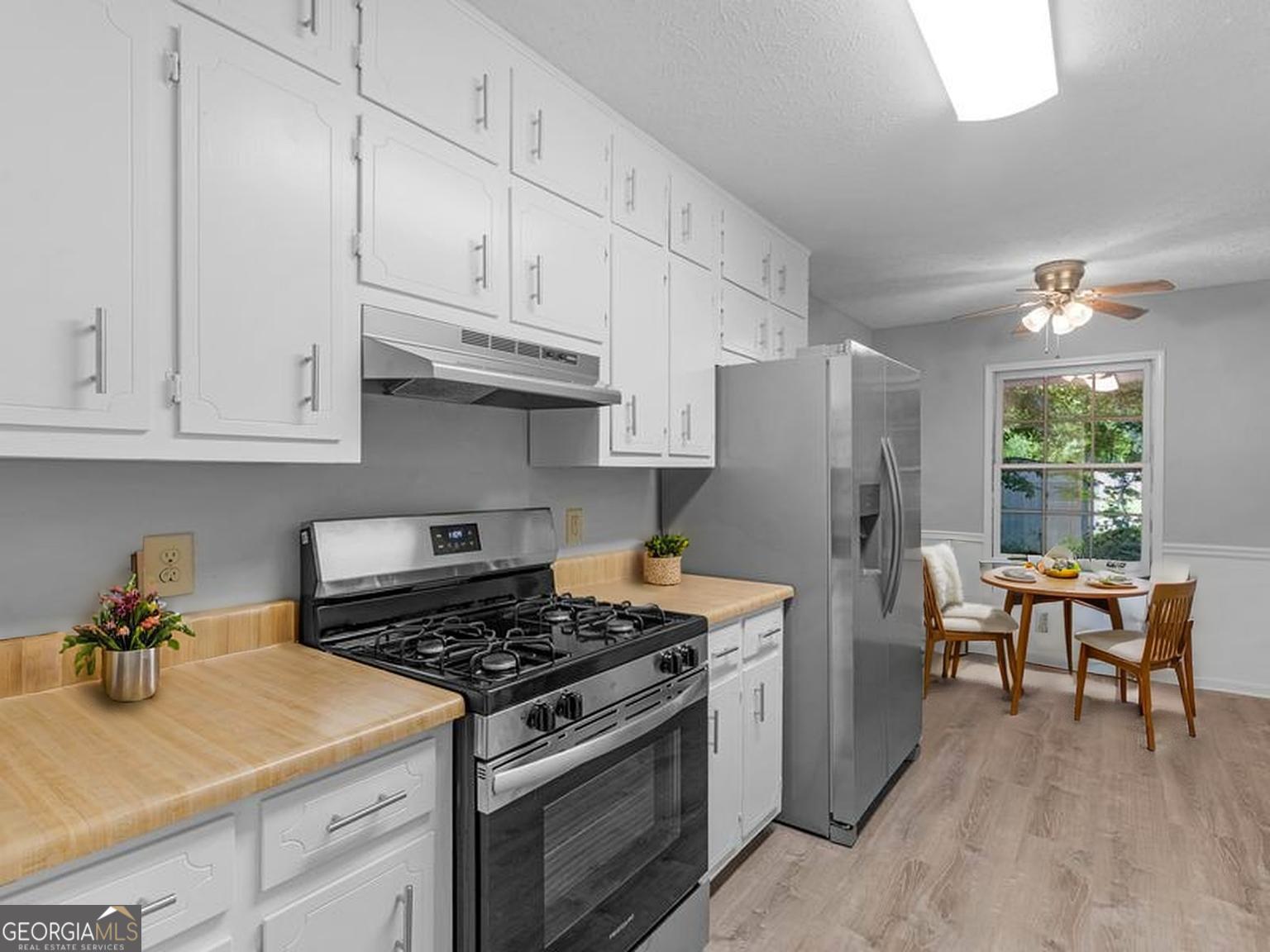 260 Pinehurst Drive Property Photo 6