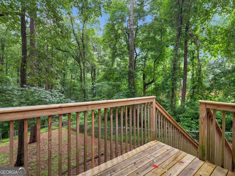 260 Pinehurst Drive Property Photo 22