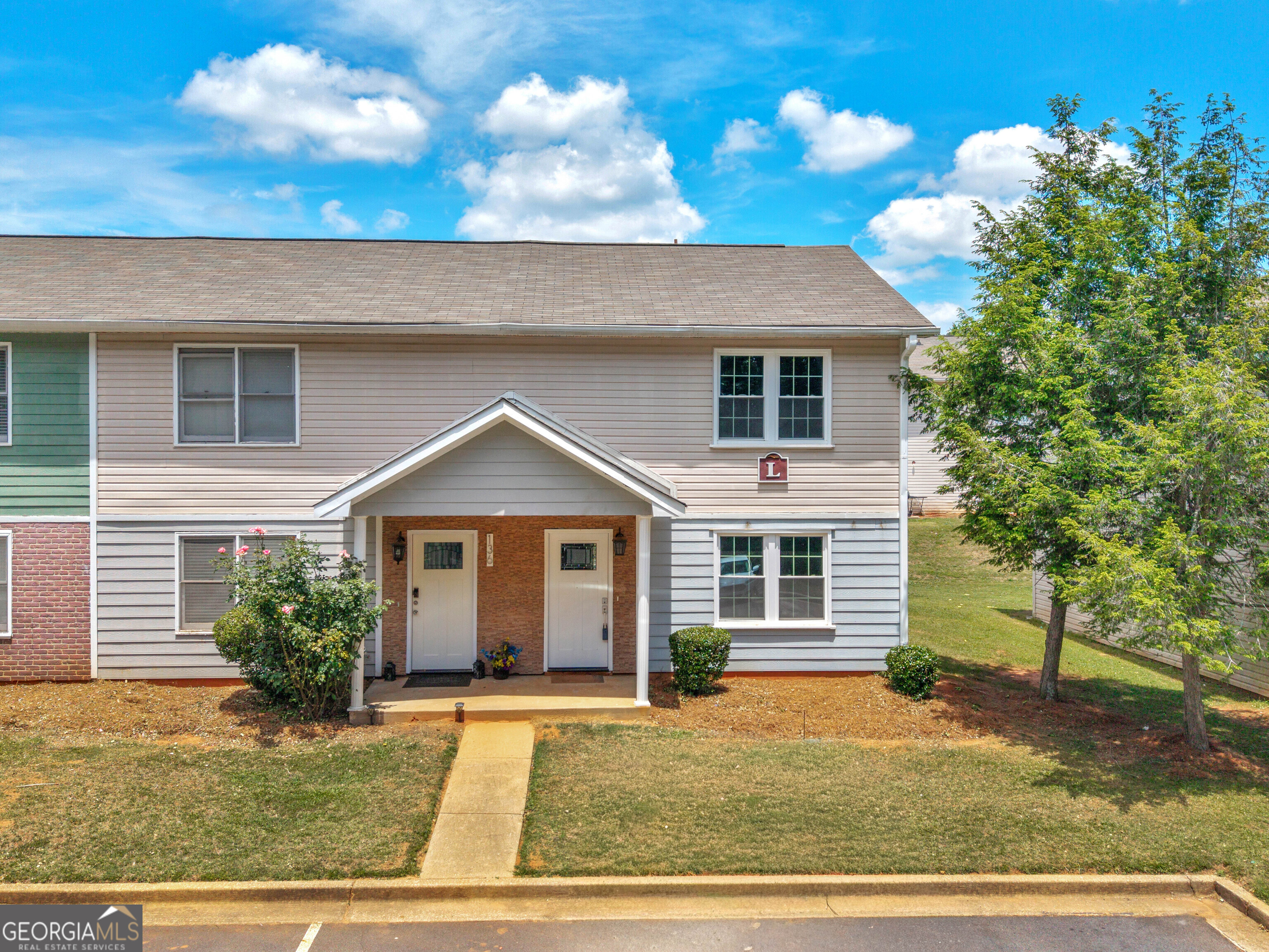 138 Hudson Bridge Court Property Photo 1
