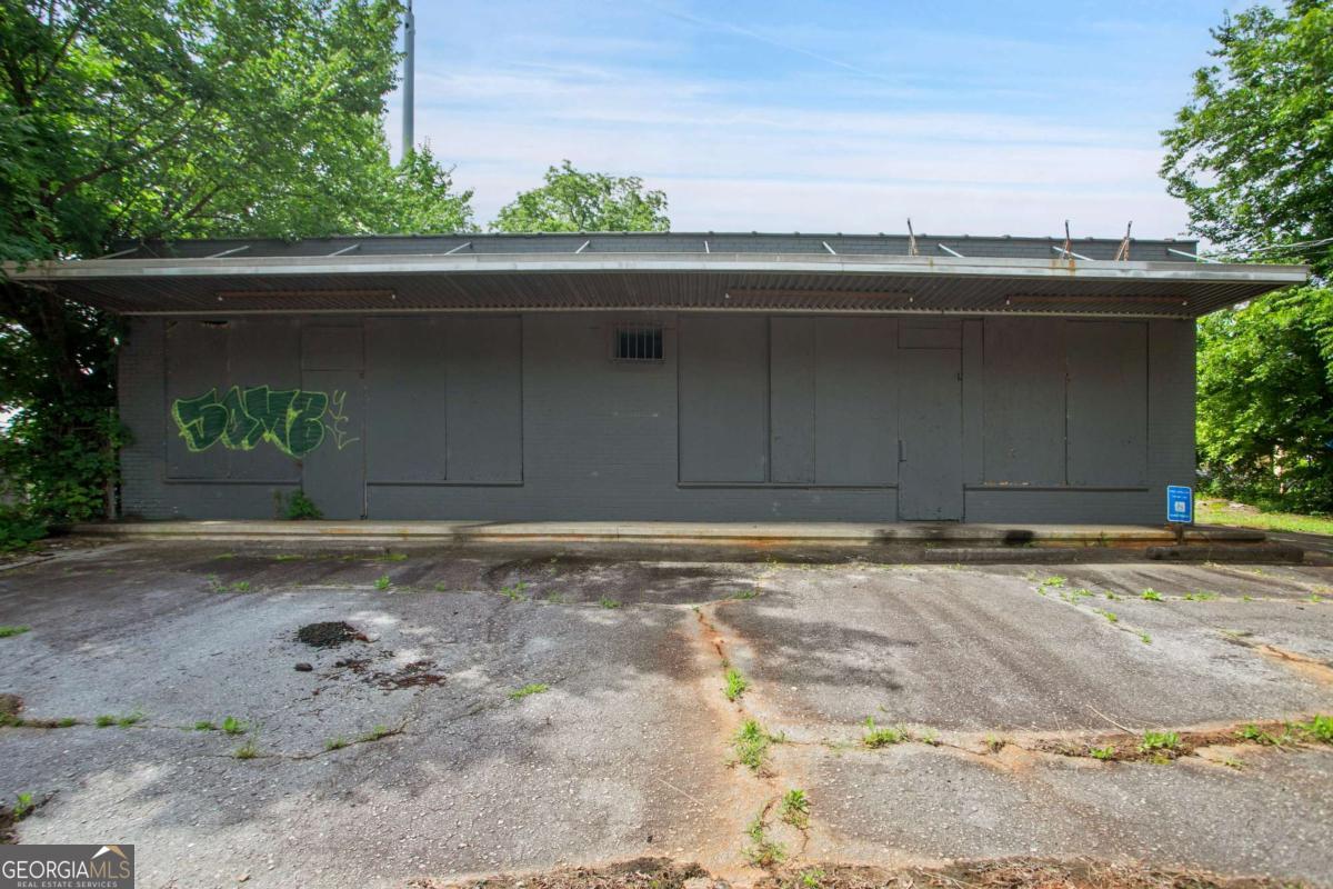 638 Dill Avenue Sw Property Photo 2