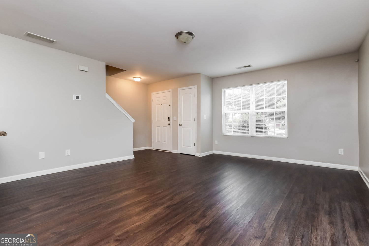 1515 Hydrangea Lane Property Photo 6