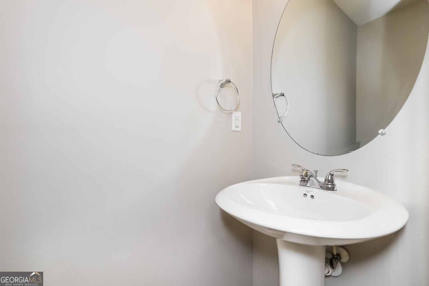 1515 Hydrangea Lane Property Photo 12