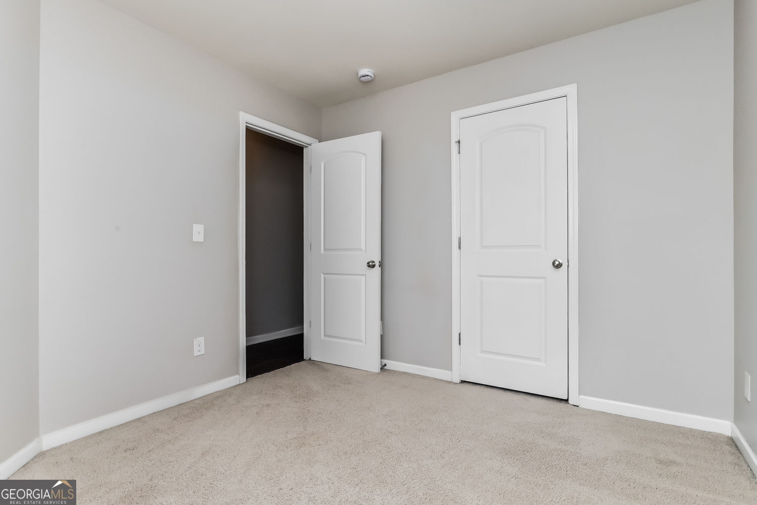 1515 Hydrangea Lane Property Photo 14
