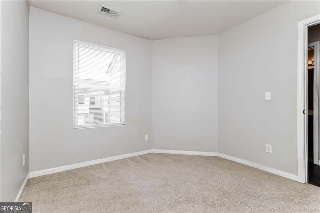 1515 Hydrangea Lane Property Photo 15