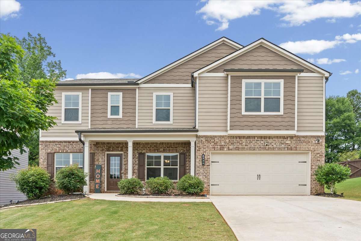 6830 Lancaster Crossing Property Photo 1