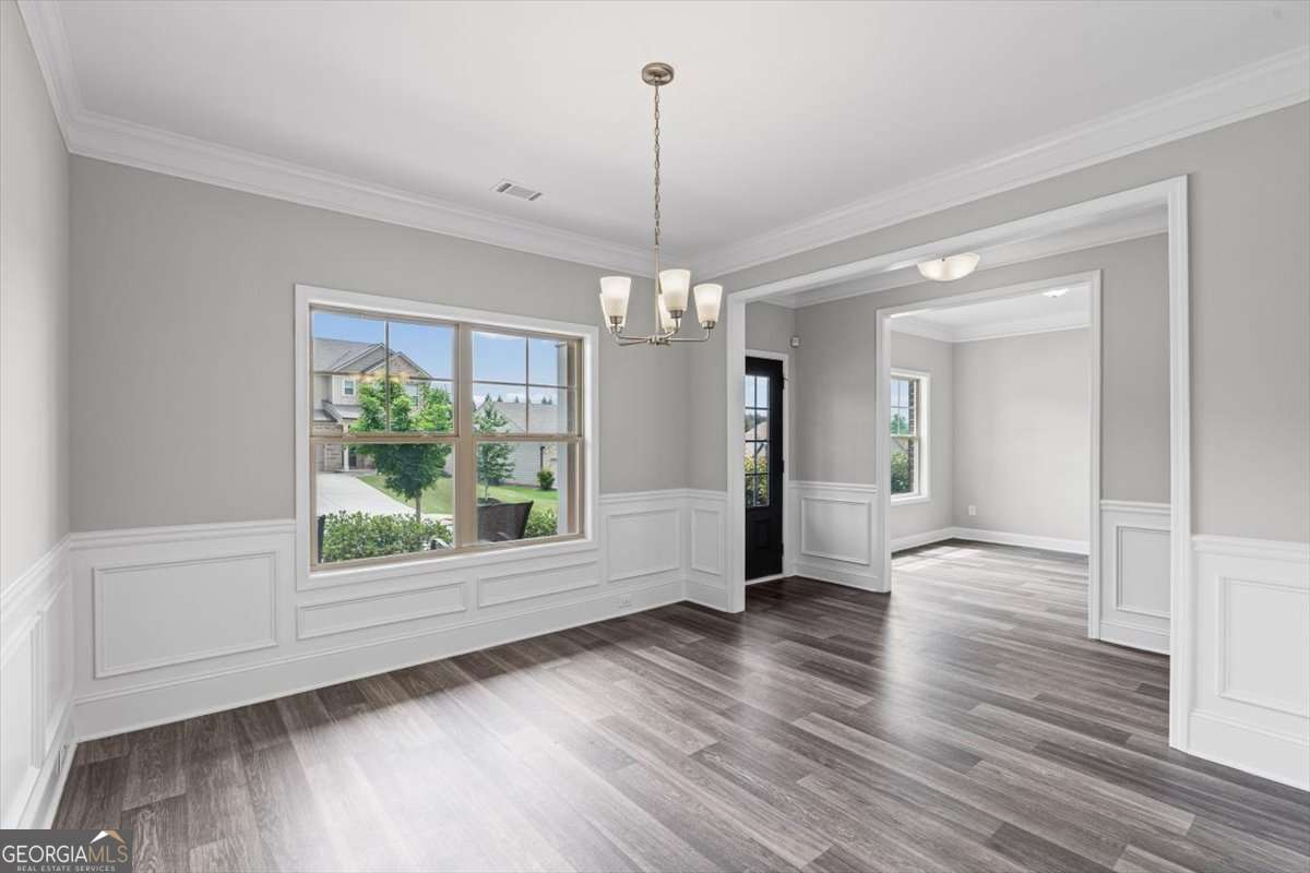 6830 Lancaster Crossing Property Photo 15