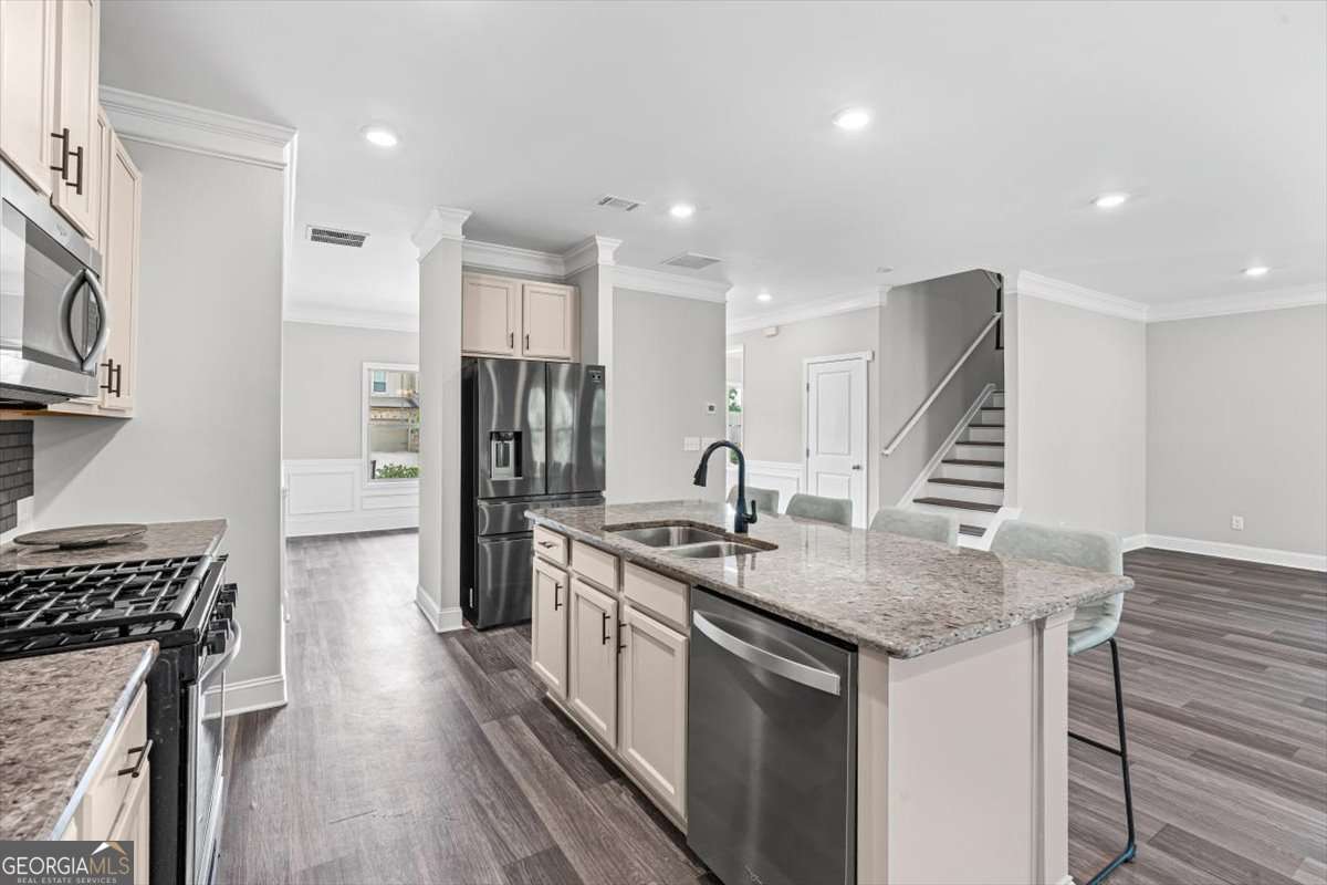 6830 Lancaster Crossing Property Photo 17