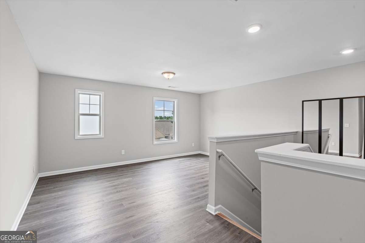 6830 Lancaster Crossing Property Photo 25