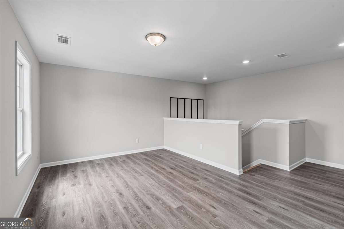 6830 Lancaster Crossing Property Photo 26