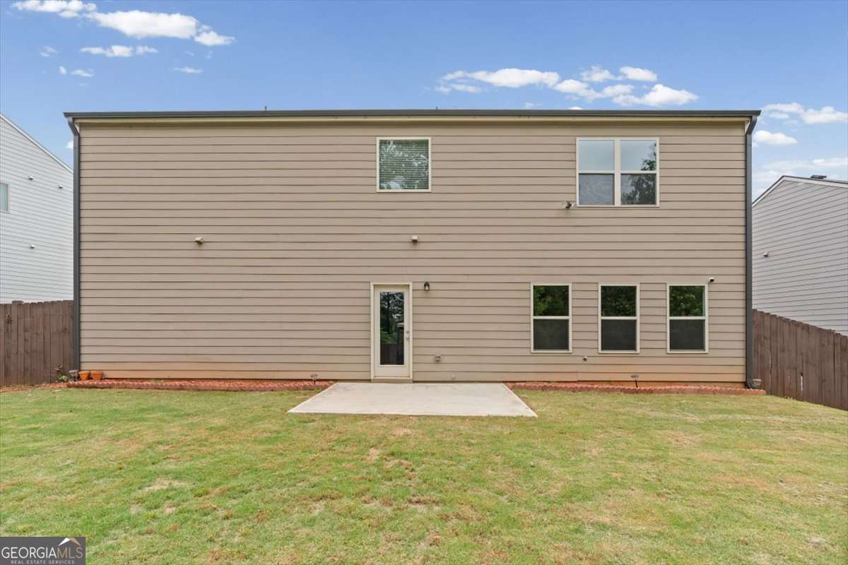 6830 Lancaster Crossing Property Photo 46