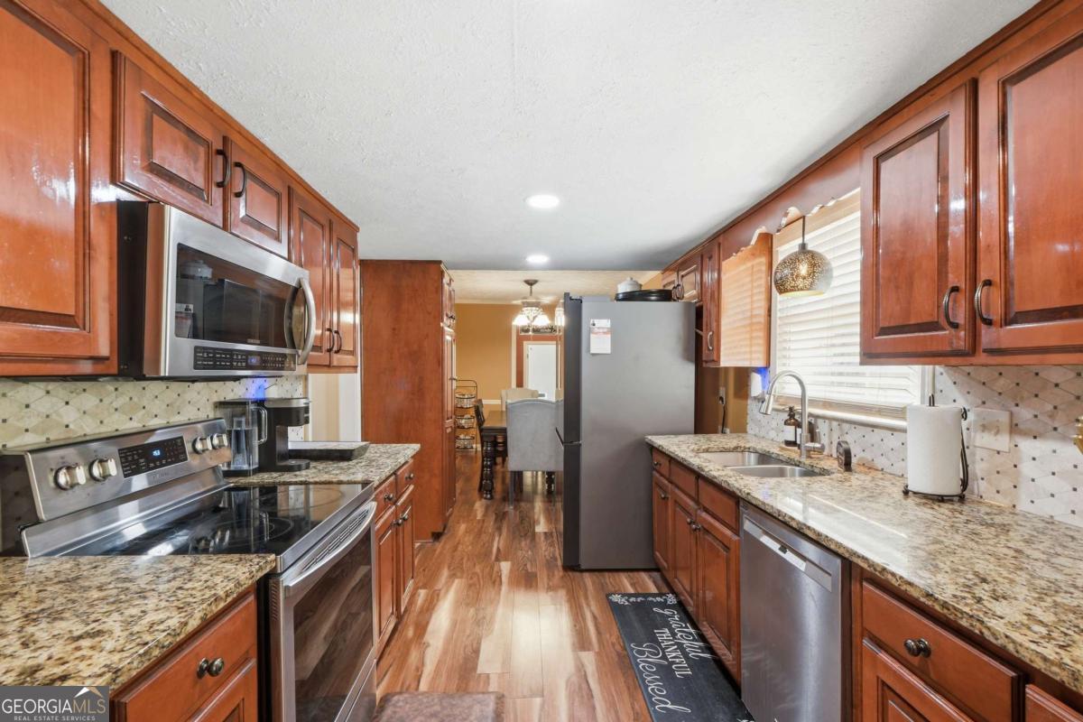 7461 Page Court Property Photo 13