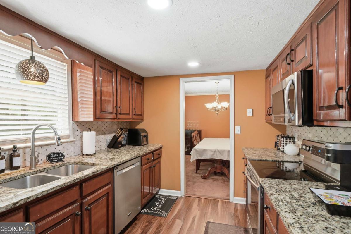 7461 Page Court Property Photo 16