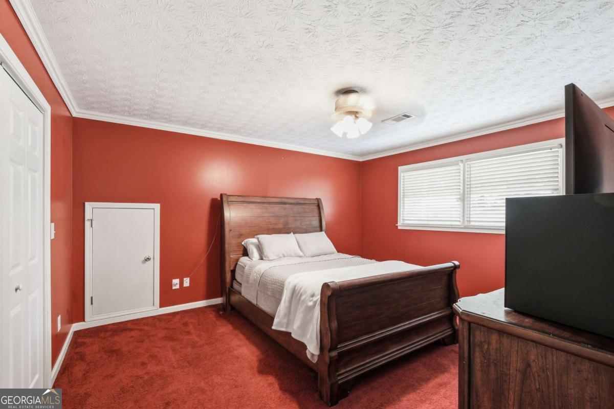 7461 Page Court Property Photo 24