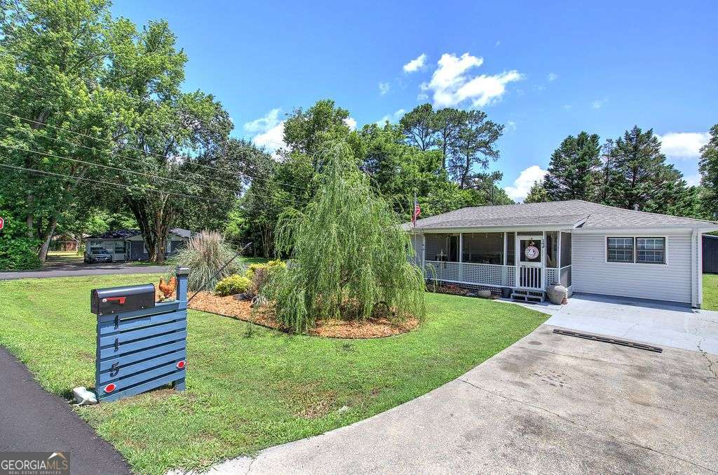 115 Lindsey Drive Property Photo 4