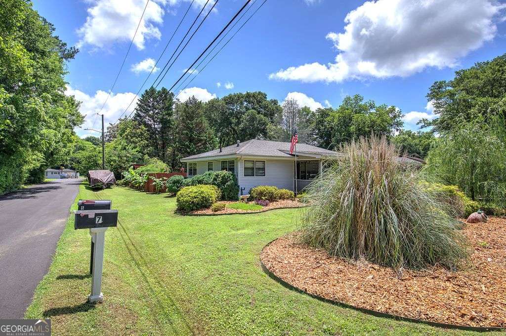 115 Lindsey Drive Property Photo 8