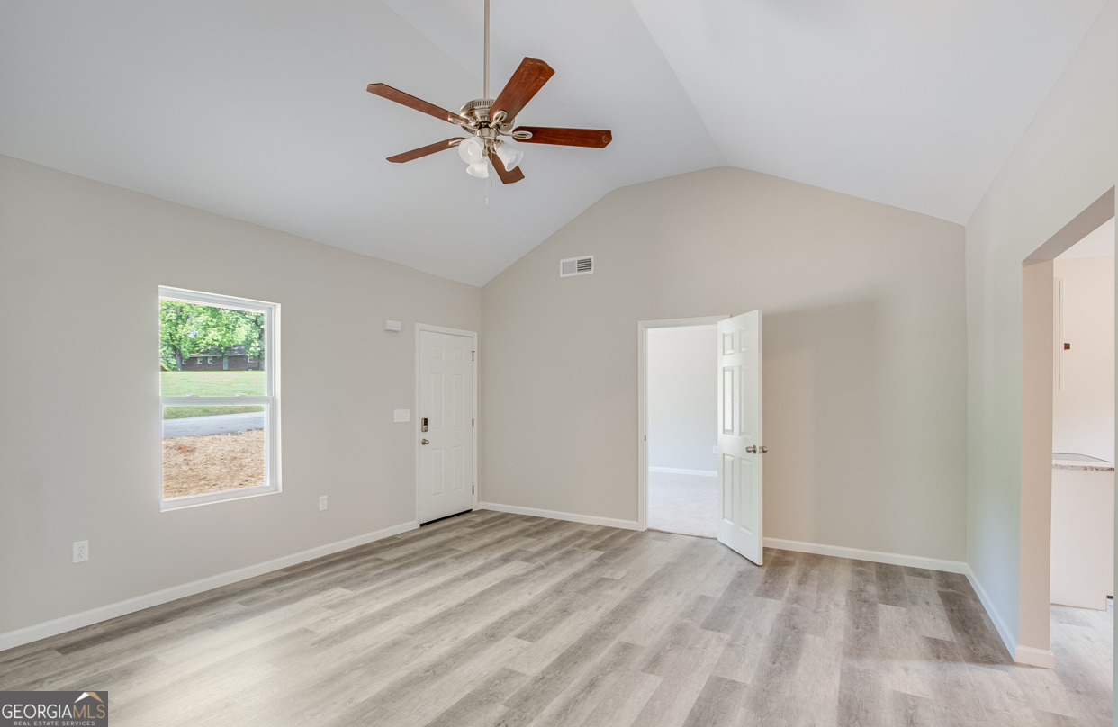 114 Lyla Lane Property Photo 12