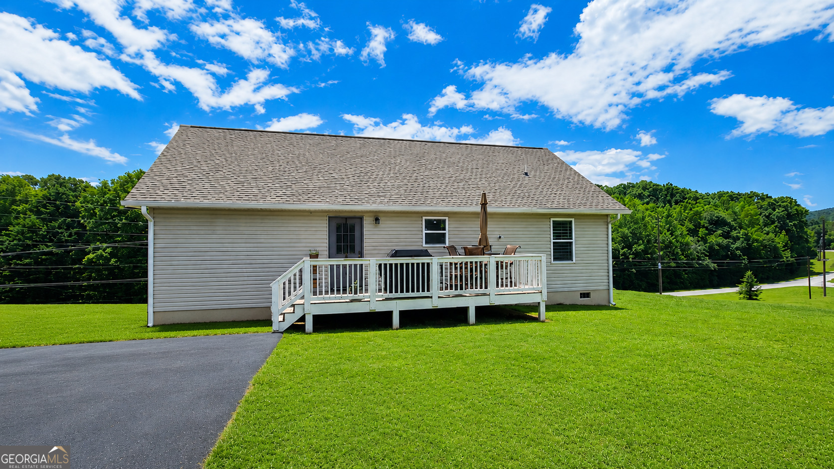 2956 Westmoreland Road Property Photo 1