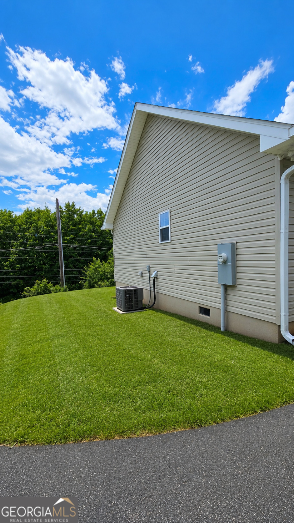 2956 Westmoreland Road Property Photo 5