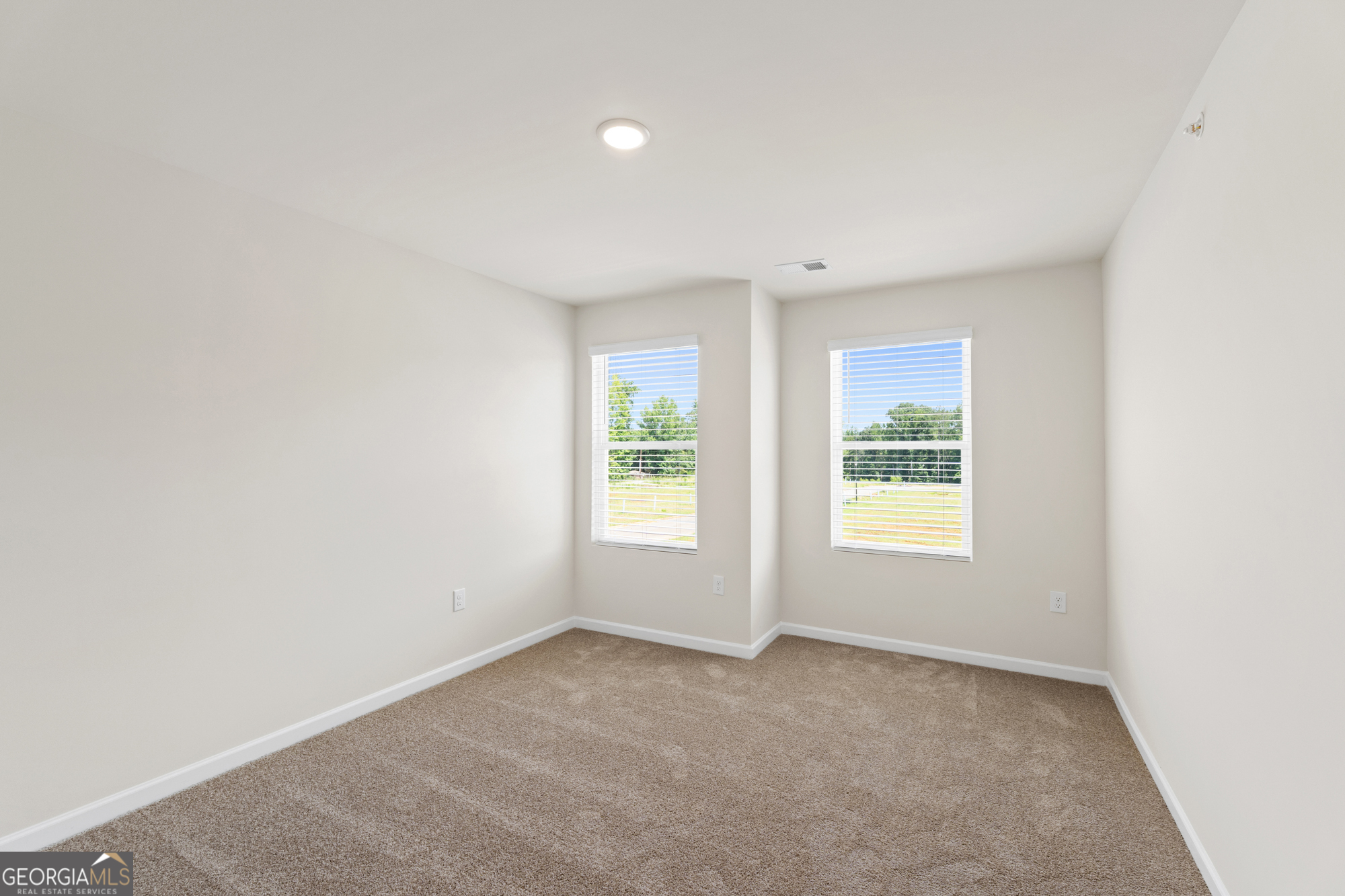 8333 Columbia Court Property Photo 14