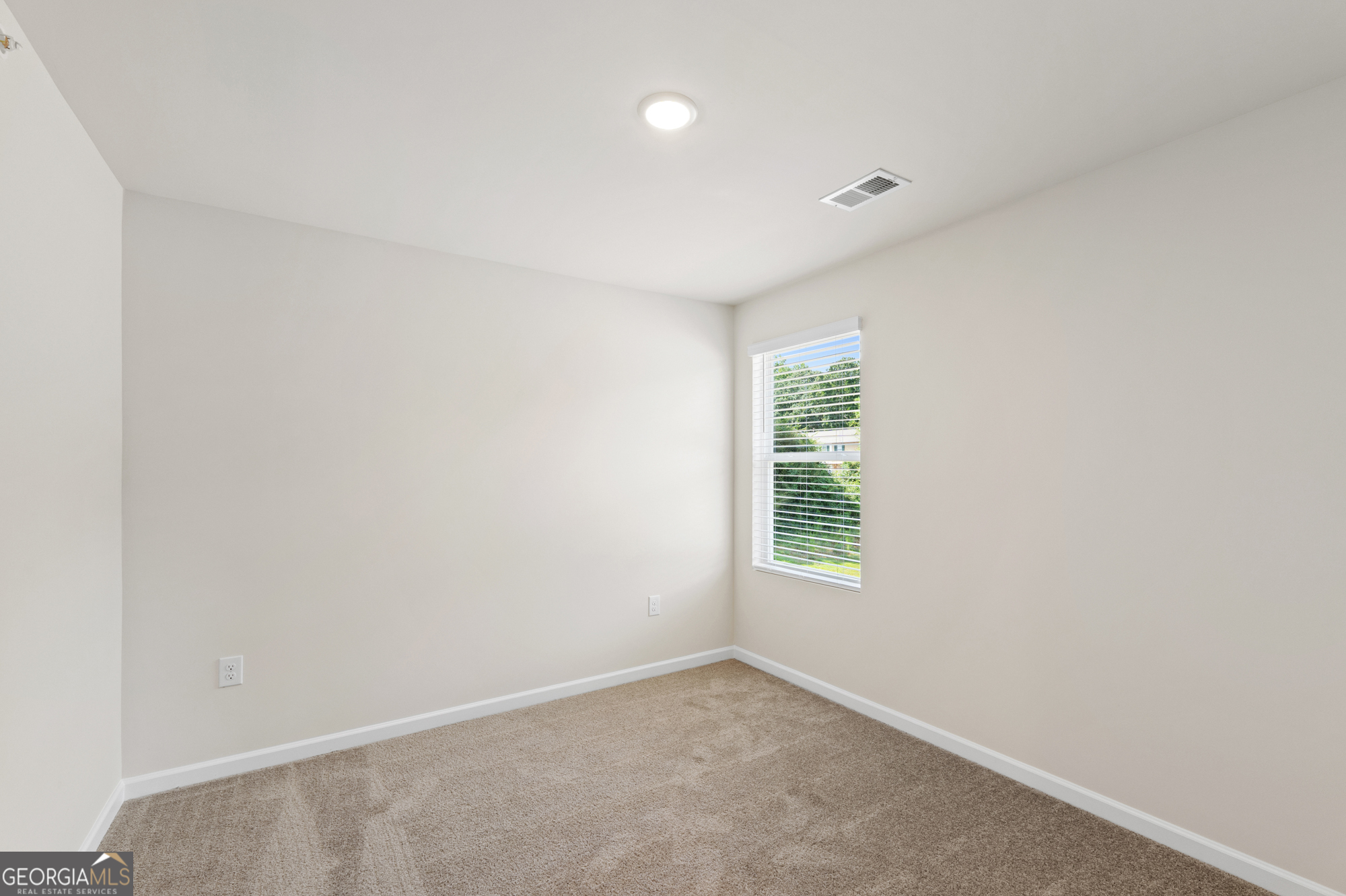 8333 Columbia Court Property Photo 15