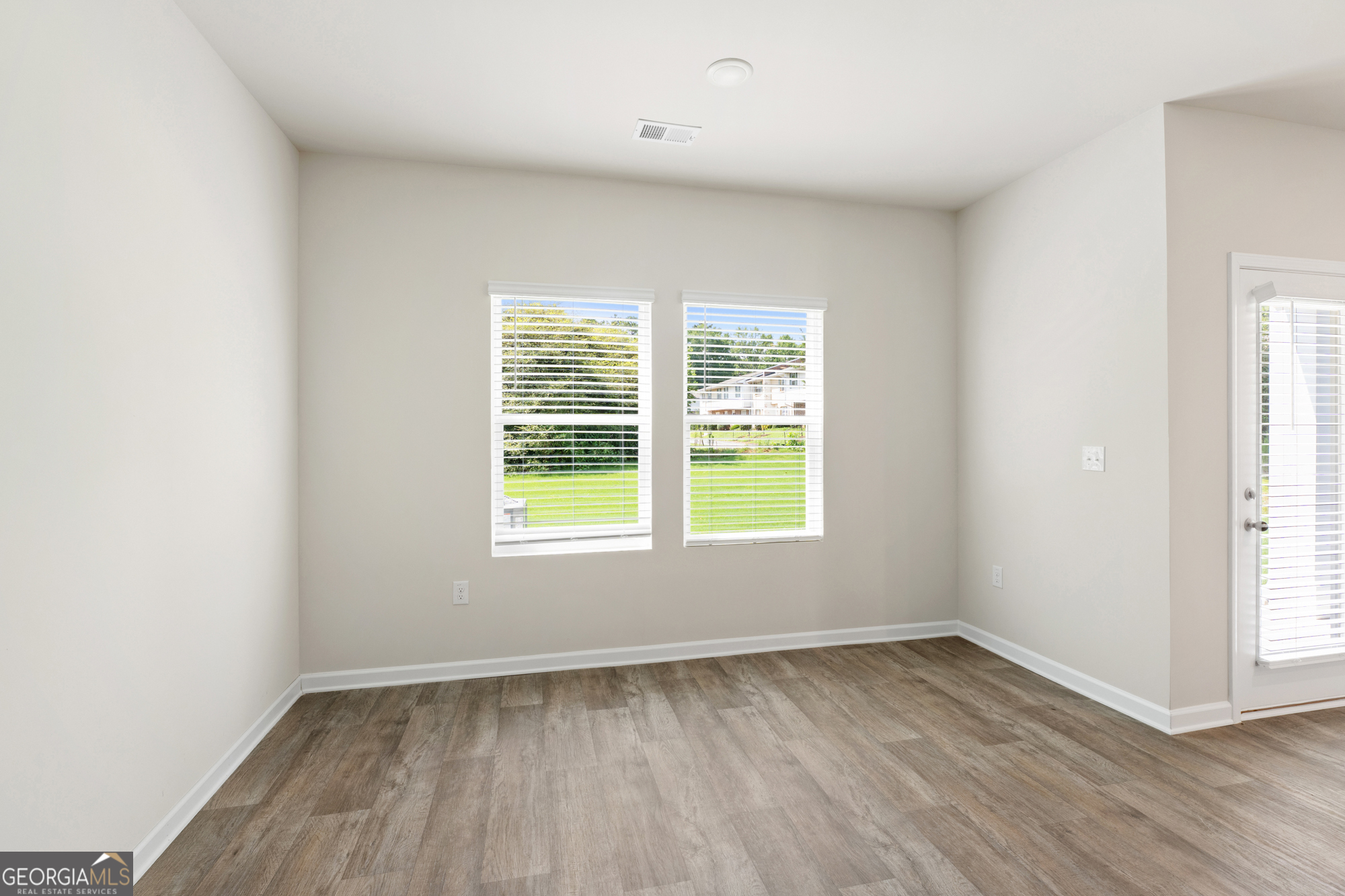 8333 Columbia Court Property Photo 20