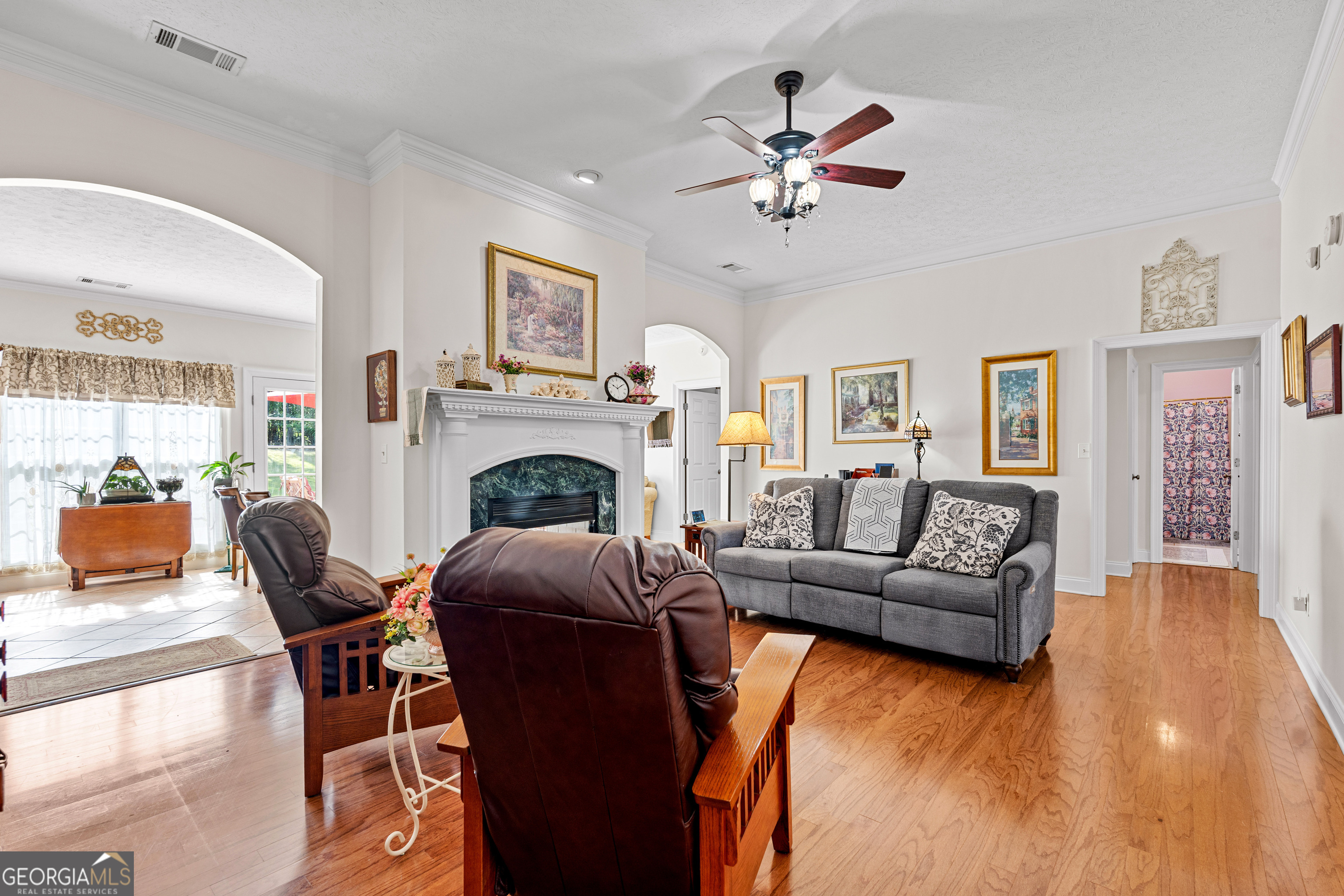 506 Riverside Drive Property Photo 7