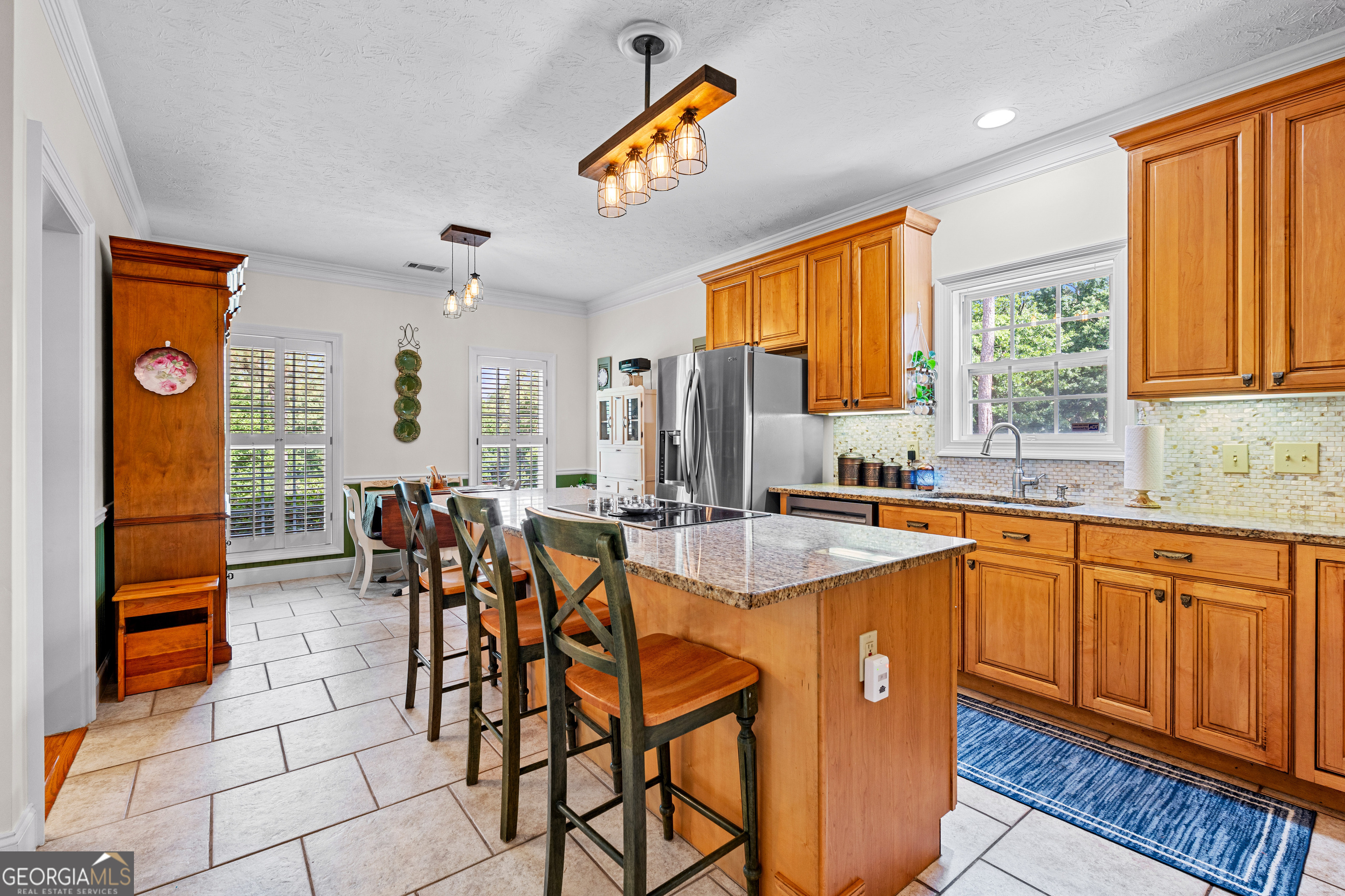 506 Riverside Drive Property Photo 10
