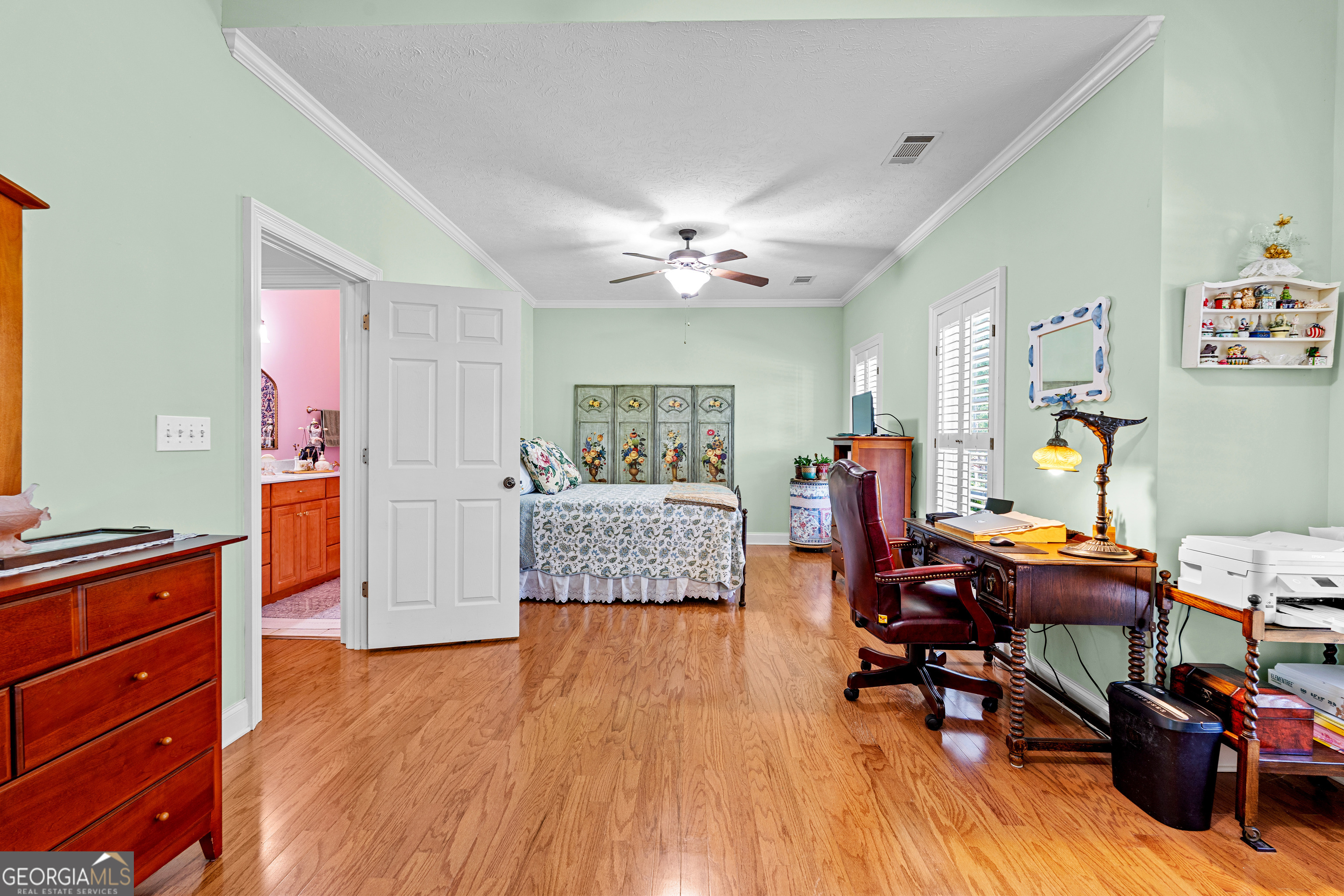 506 Riverside Drive Property Photo 24
