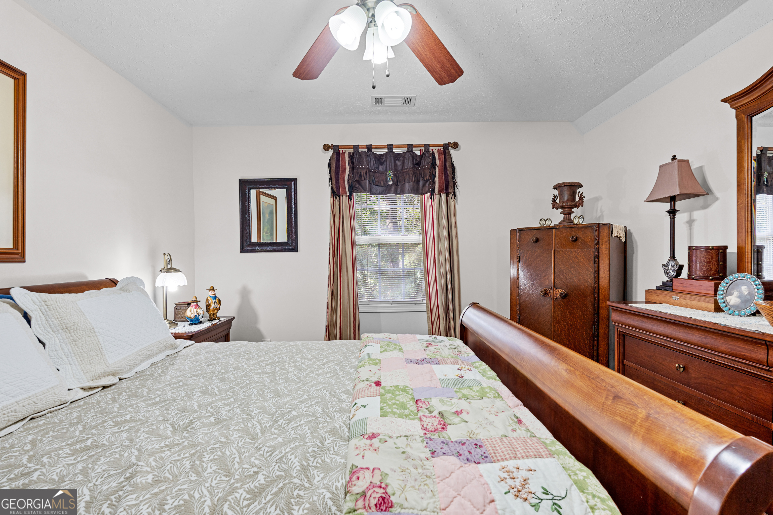 506 Riverside Drive Property Photo 42