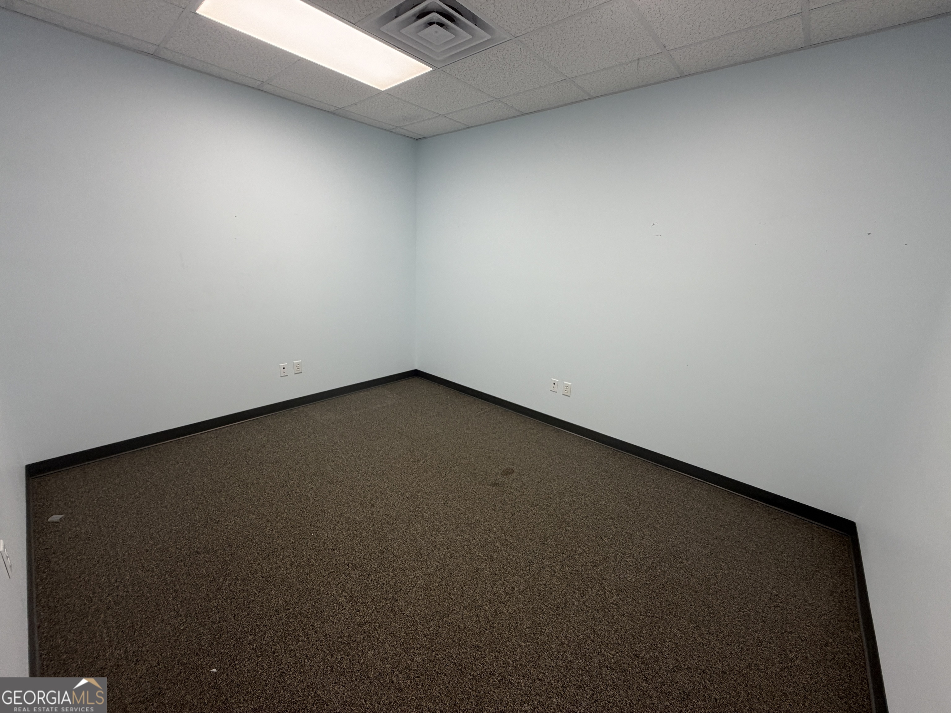 1111 Hillcrest Parkway Property Photo 25