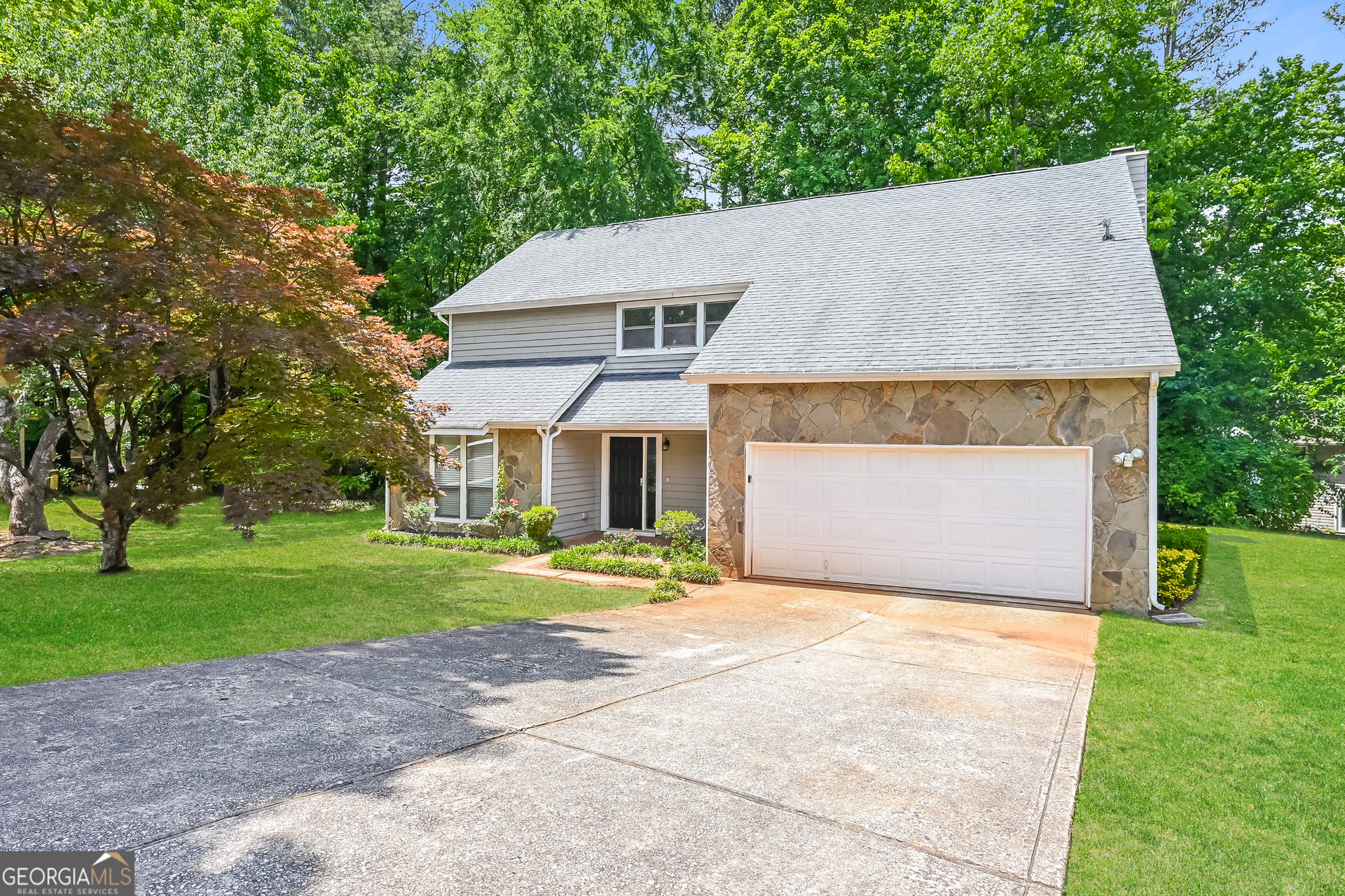1618 Golf Overlook Property Photo 2