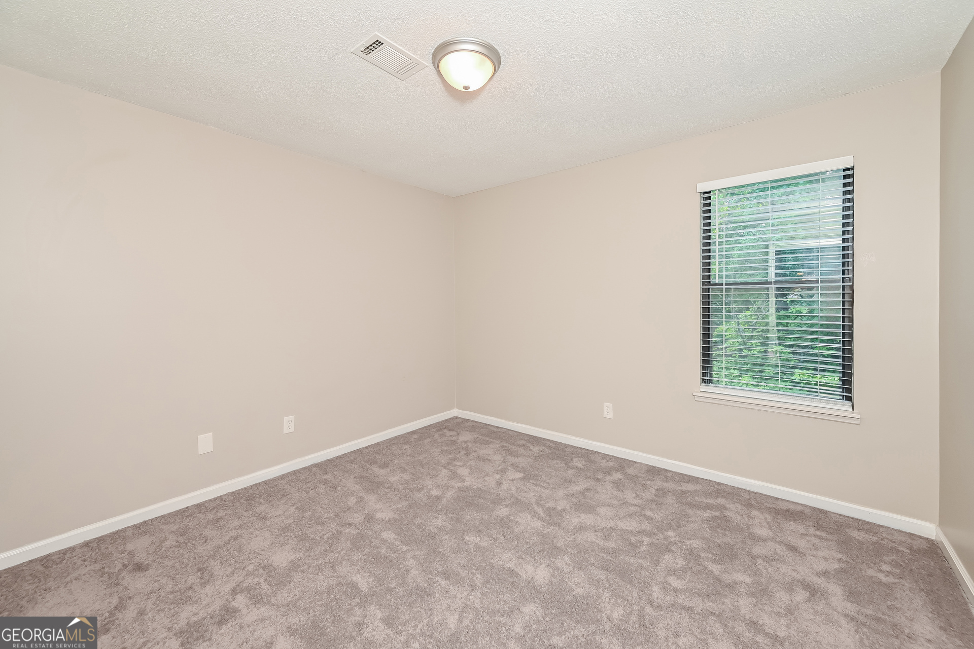 1618 Golf Overlook Property Photo 16
