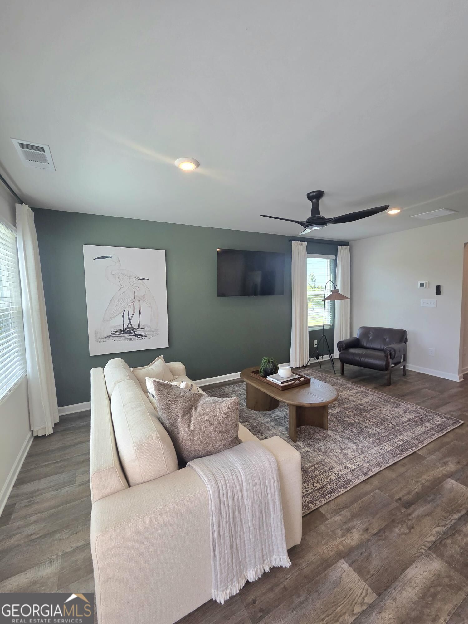 216 Norchester Avenue Property Photo 6