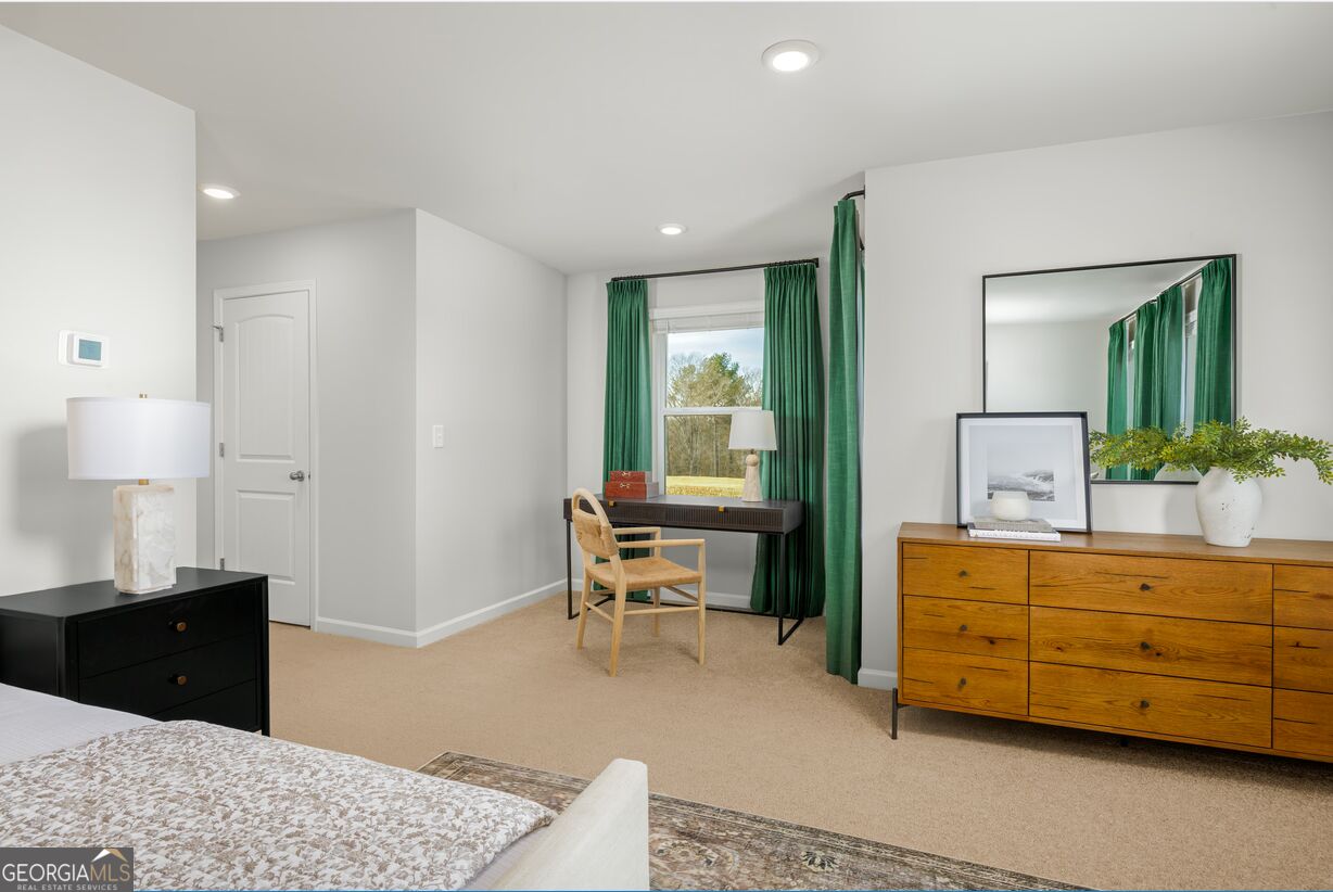 216 Norchester Avenue Property Photo 7