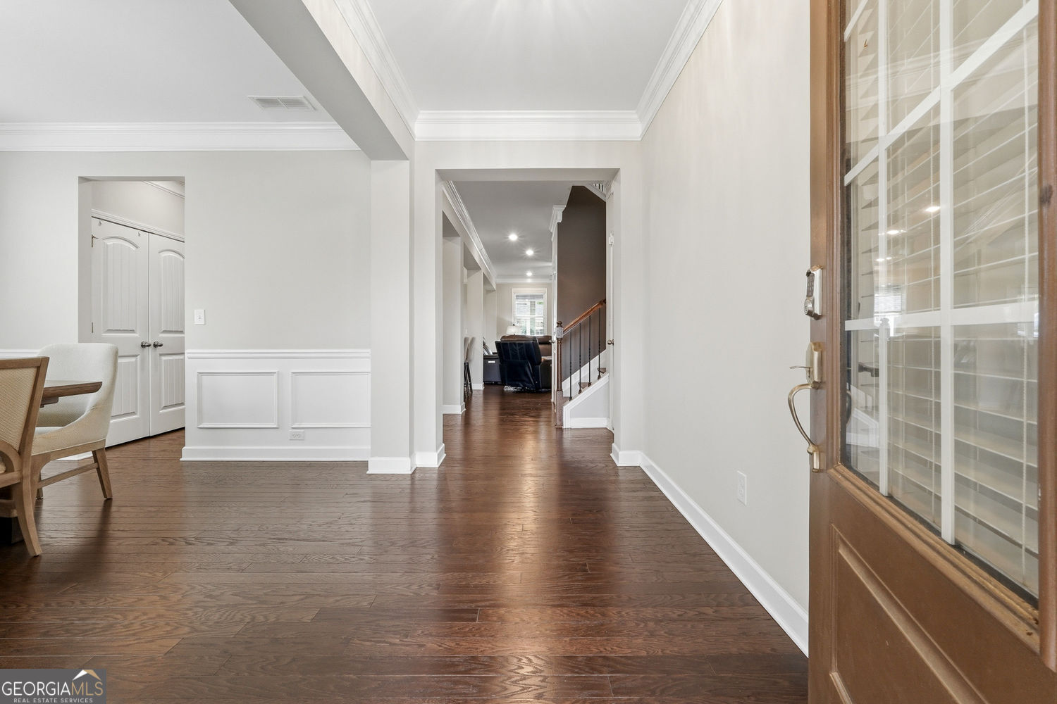526 Rosemont Avenue Property Photo 3