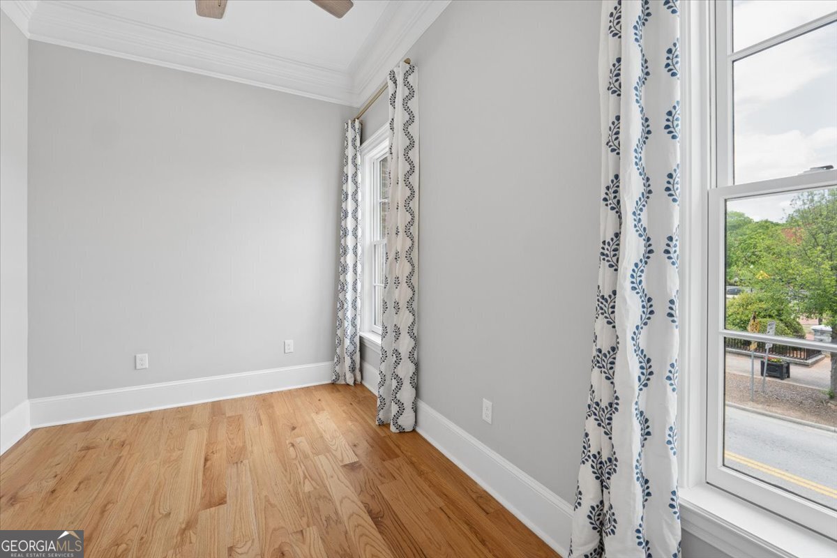 200 W Washington Street Unit C Property Photo 11