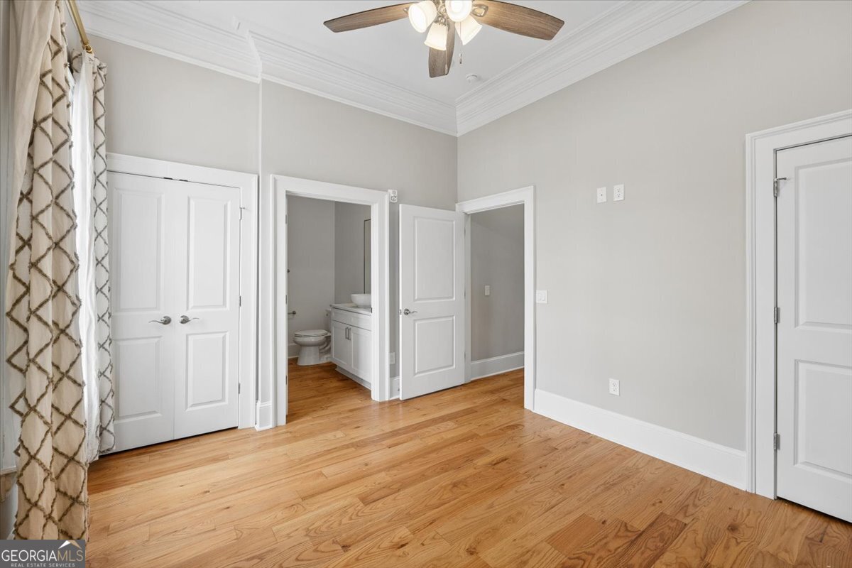 200 W Washington Street Unit C Property Photo 18