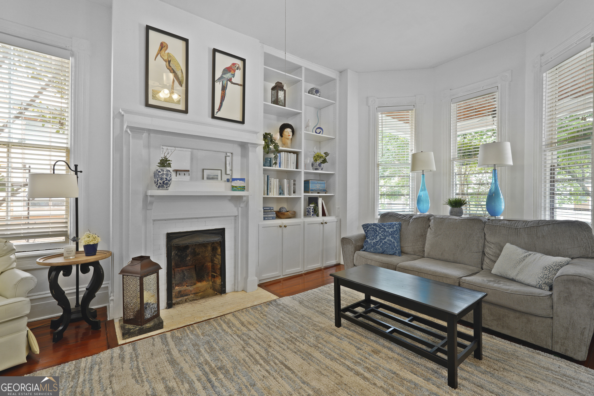 303 W 39th Street Property Photo 6
