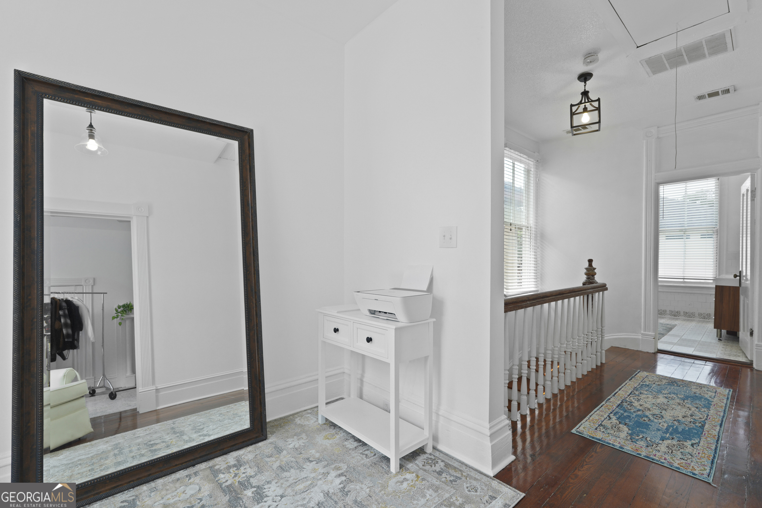 303 W 39th Street Property Photo 19