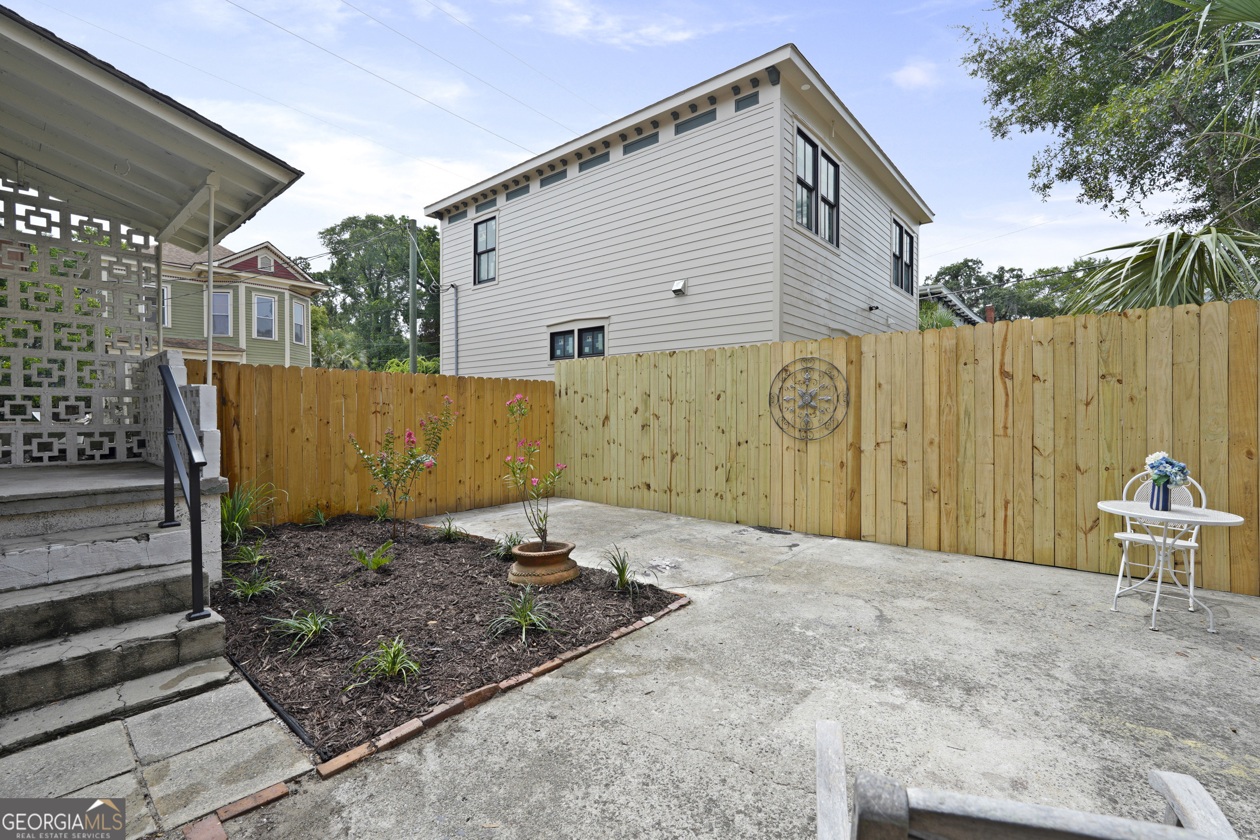 303 W 39th Street Property Photo 29