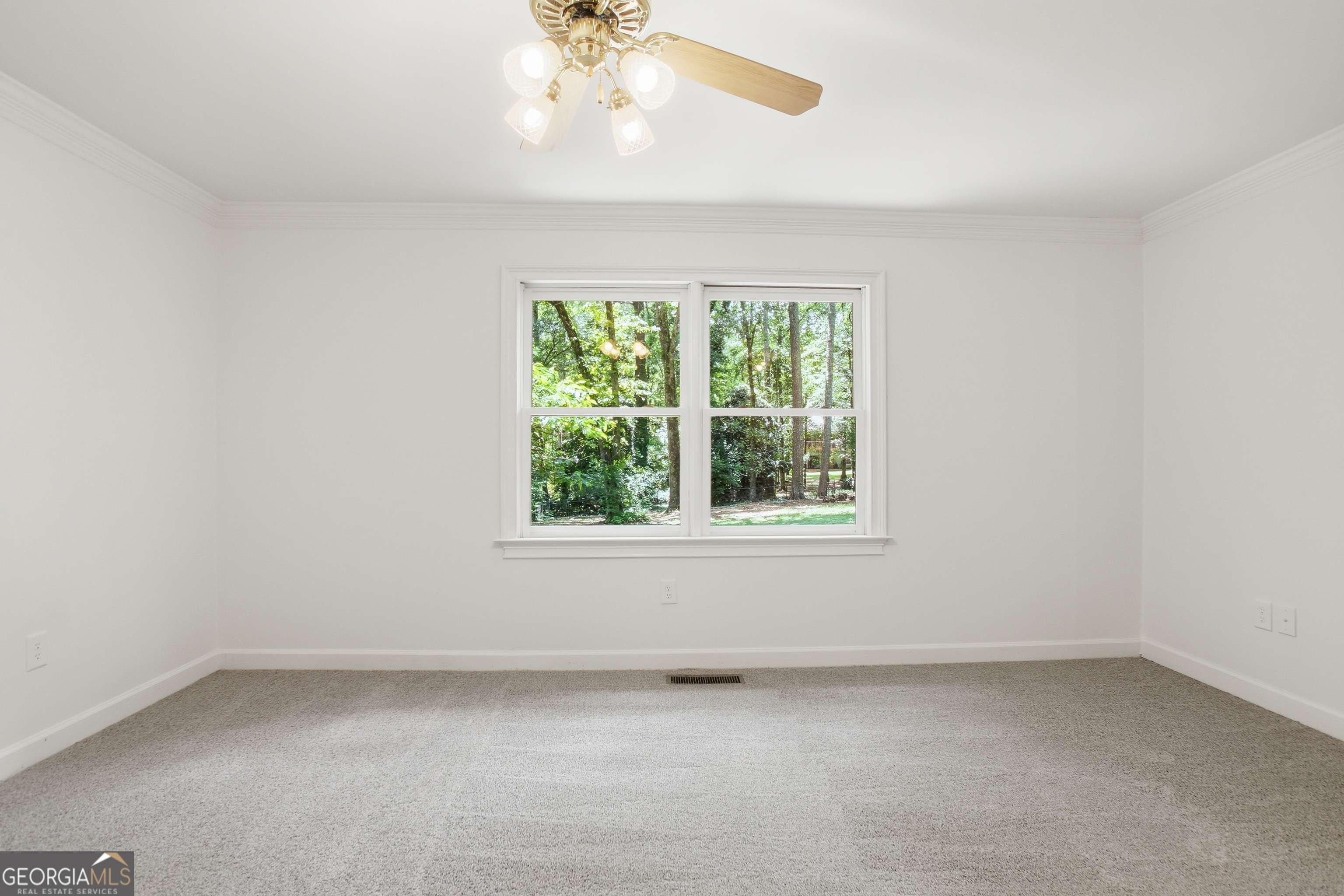 41 Lorraine Valley Property Photo 14