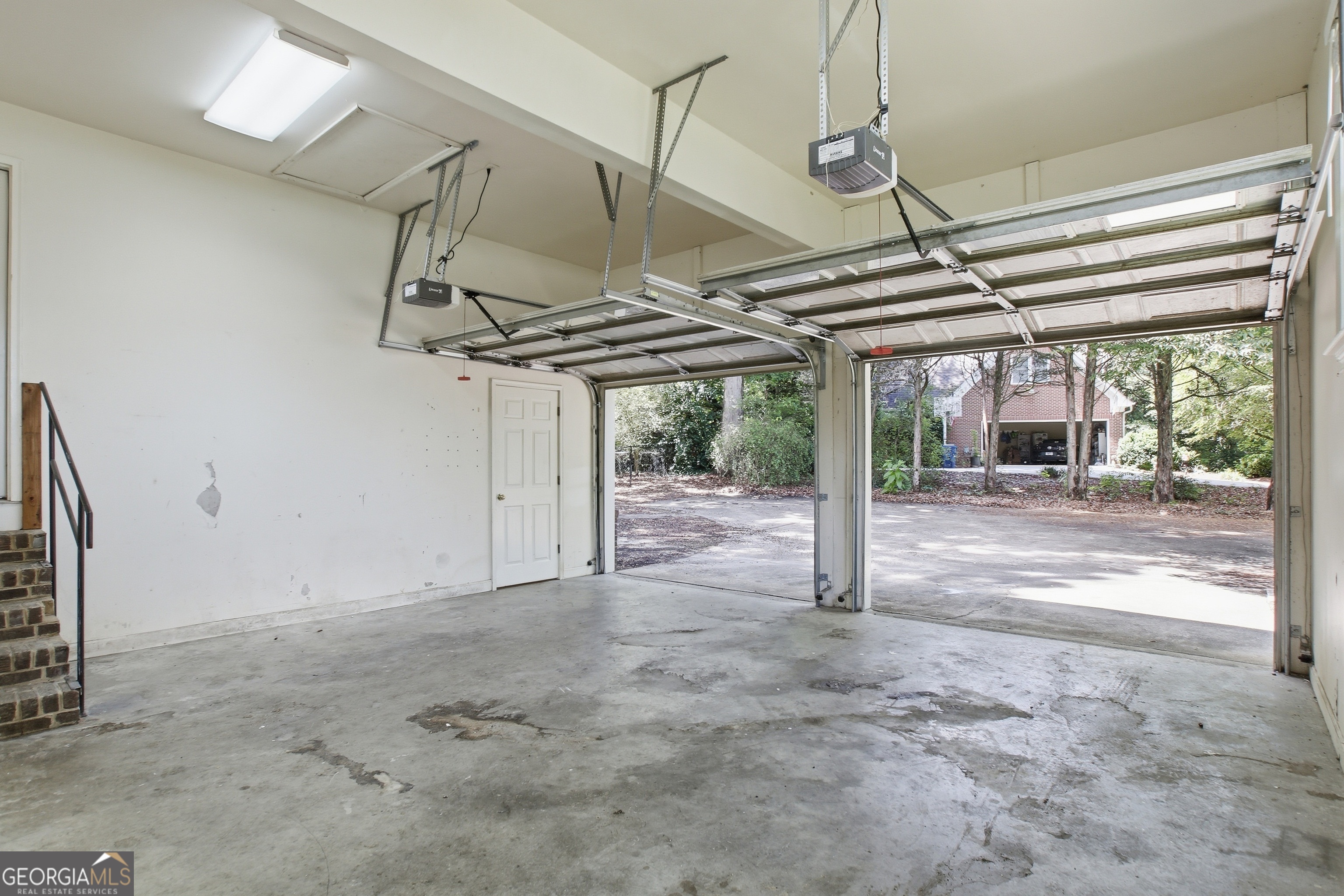 41 Lorraine Valley Property Photo 29