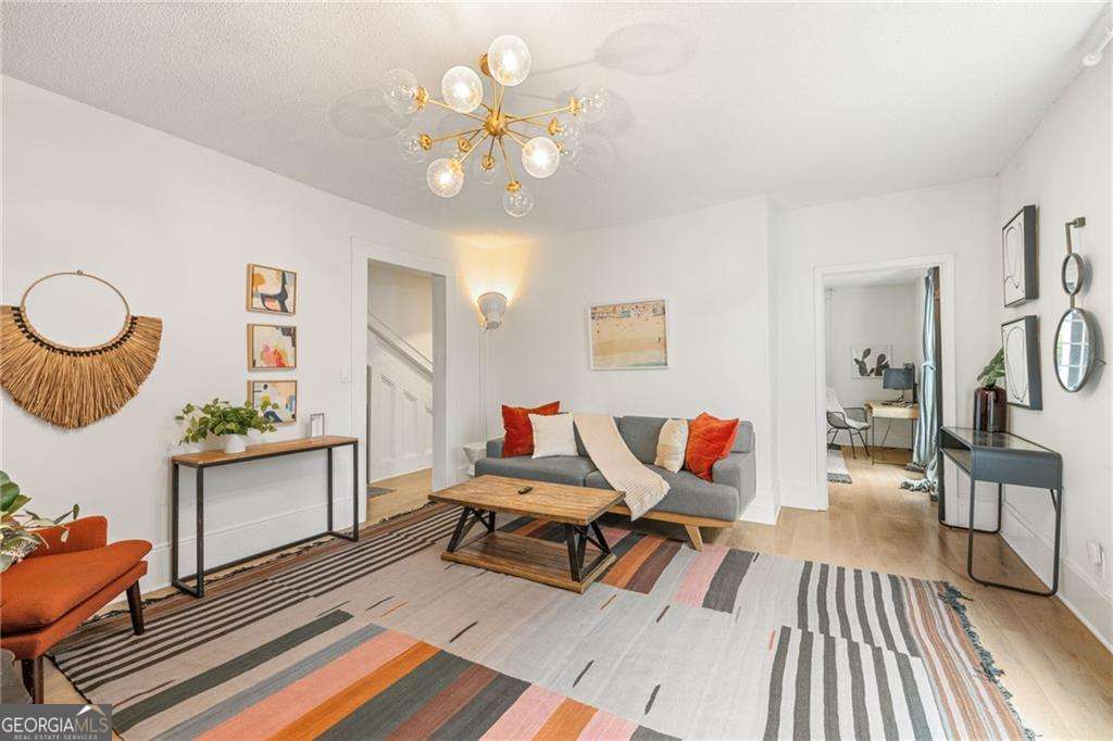 66 Howell Street Ne Property Photo 8