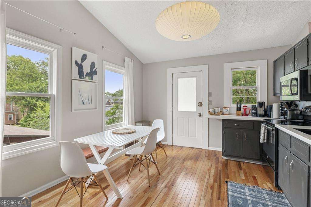 66 Howell Street Ne Property Photo 22