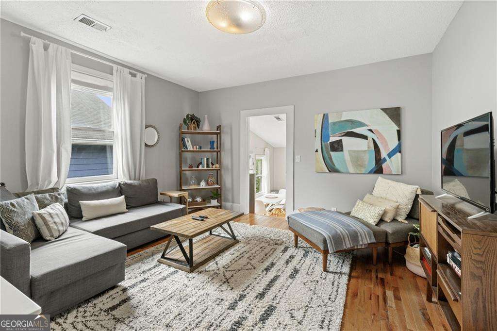 66 Howell Street Ne Property Photo 27